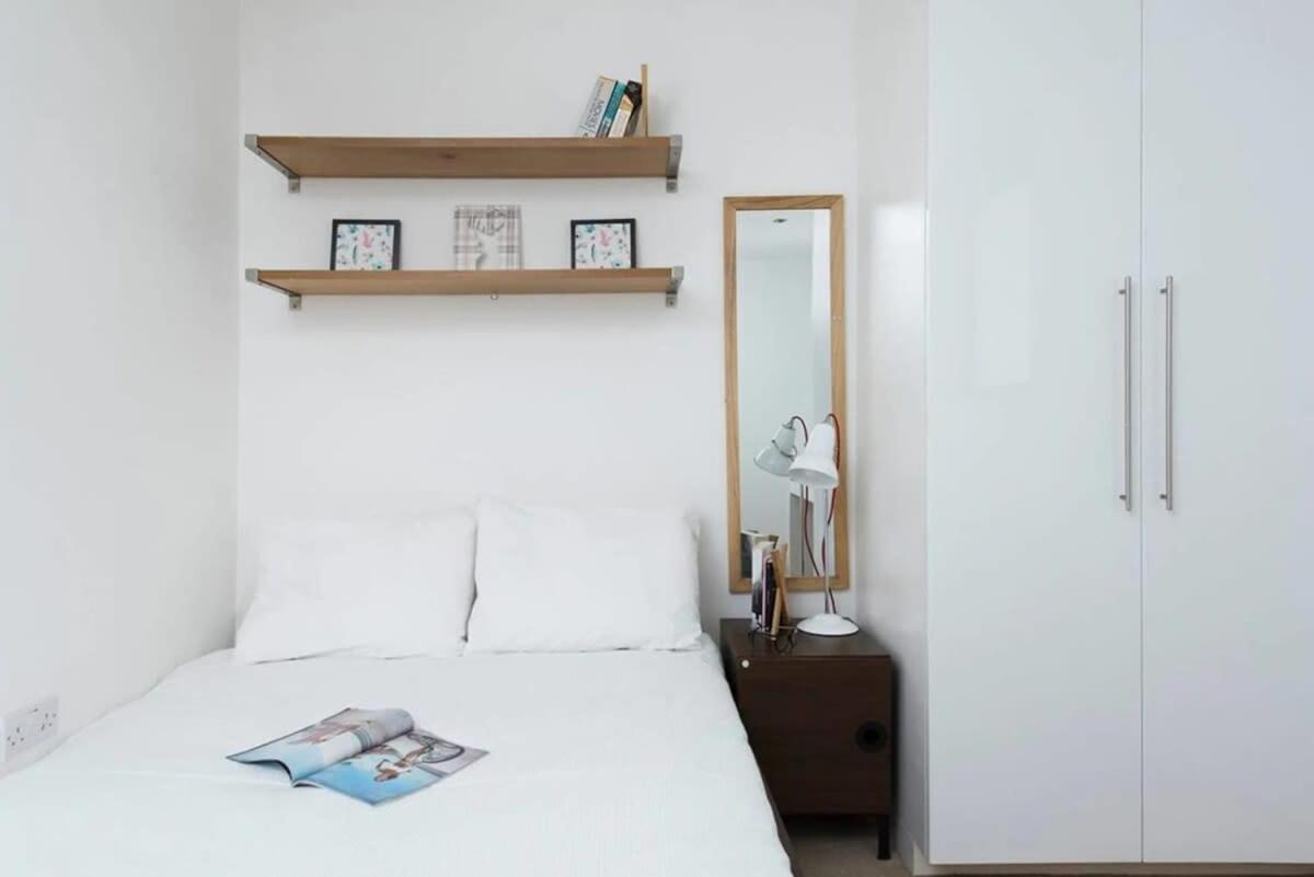 Modern 2 Bed Apartment W Balcony In London Ngoại thất bức ảnh