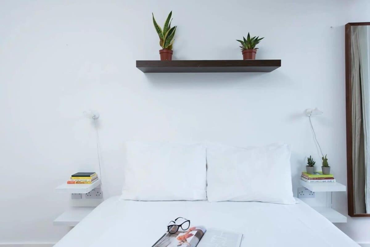 Modern 2 Bed Apartment W Balcony In London Ngoại thất bức ảnh
